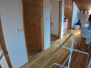 voyeurcam-julmodels-hall-2nd