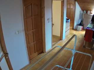 voyeurcam-julmodels-hall-2nd