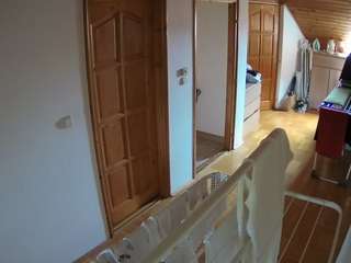 voyeurcam-julmodels-hall-2nd webcam