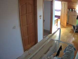 voyeurcam-julmodels-hall-2nd