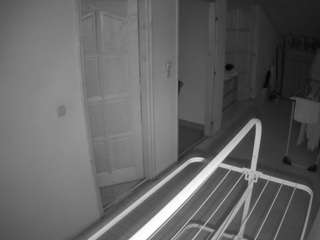 voyeurcam-julmodels-hall-2nd