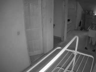 voyeurcam-julmodels-hall-2nd