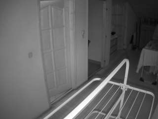 voyeurcam-julmodels-hall-2nd