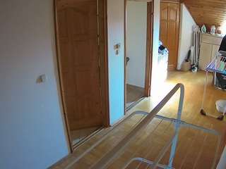 voyeurcam-julmodels-hall-2nd's CamSoda show and profile