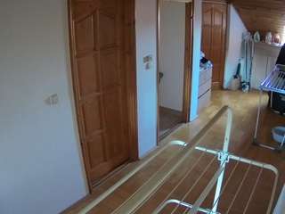 voyeurcam-julmodels-hall-2nd