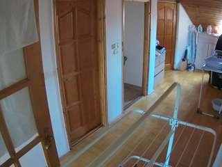 voyeurcam-julmodels-hall-2nd