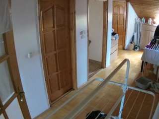 voyeurcam-julmodels-hall-2nd