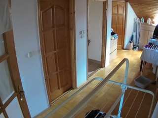 voyeurcam-julmodels-hall-2nd