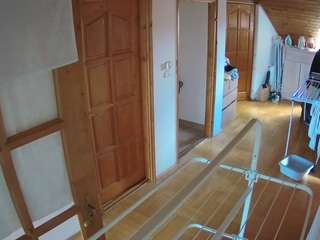 voyeurcam-julmodels-hall-2nd