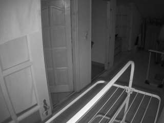 voyeurcam-julmodels-hall-2nd