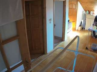 voyeurcam-julmodels-hall-2nd