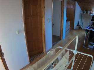 voyeurcam-julmodels-hall-2nd