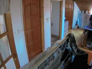 voyeurcam-julmodels-hall-2nd