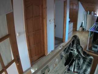 voyeurcam-julmodels-hall-2nd