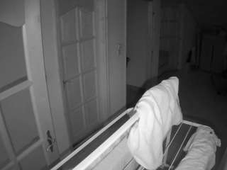 voyeurcam-julmodels-hall-2nd