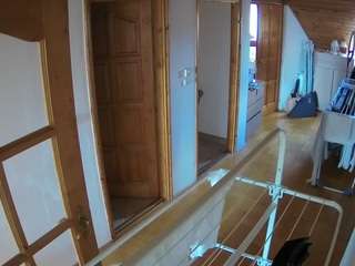 voyeurcam-julmodels-hall-2nd