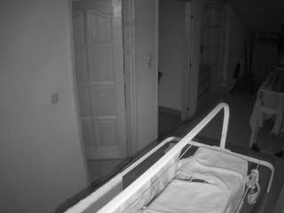 voyeurcam-julmodels-hall-2nd