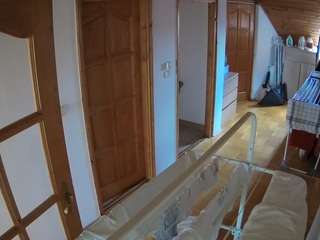 voyeurcam-julmodels-hall-2nd