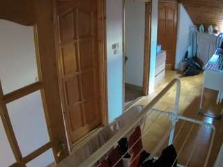 voyeurcam-julmodels-hall-2nd