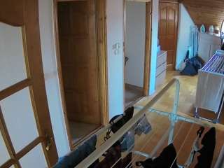 voyeurcam-julmodels-hall-2nd