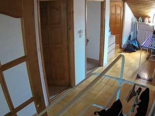voyeurcam-julmodels-hall-2nd