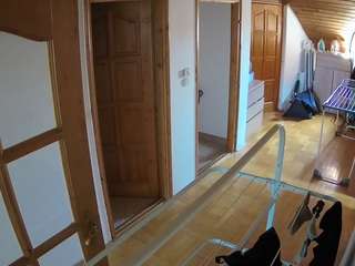 voyeurcam-julmodels-hall-2nd