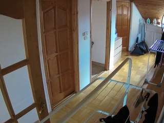 voyeurcam-julmodels-hall-2nd