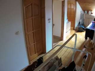 voyeurcam-julmodels-hall-2nd