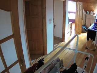 Questo modello è in diretta ora. voyeurcam-julmodels-hall-2nd