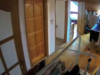 voyeurcam-julmodels-hall-2nd