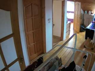 voyeurcam-julmodels-hall-2nd