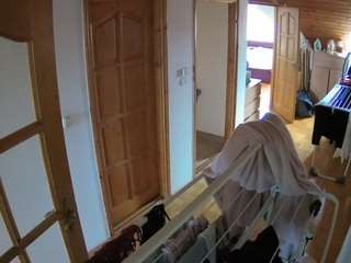 voyeurcam-julmodels-hall-2nd