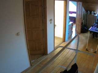 voyeurcam-julmodels-hall-2nd