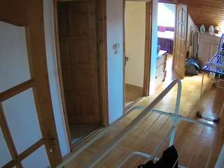 voyeurcam-julmodels-hall-2nd