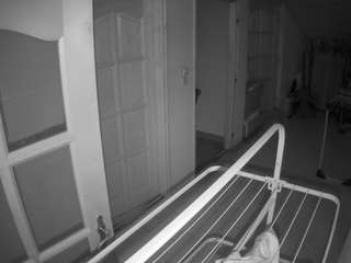 voyeurcam-julmodels-hall-2nd