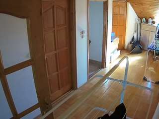 voyeurcam-julmodels-hall-2nd