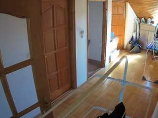 voyeurcam-julmodels-hall-2nd