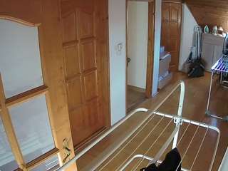 voyeurcam-julmodels-hall-2nd