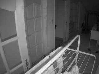 voyeurcam-julmodels-hall-2nd