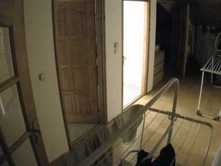 voyeurcam-julmodels-hall-2nd