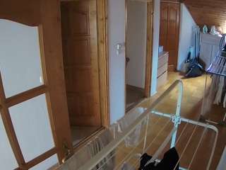 voyeurcam-julmodels-hall-2nd
