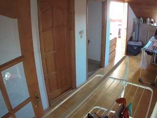 voyeurcam-julmodels-hall-2nd