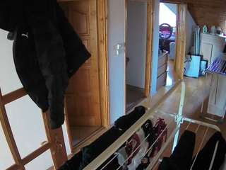 voyeurcam-julmodels-hall-2nd