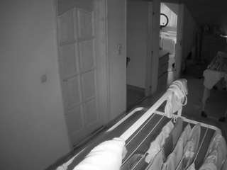 voyeurcam-julmodels-hall-2nd