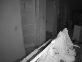 voyeurcam-julmodels-hall-2nd