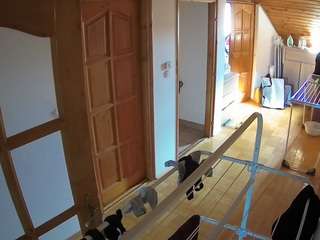 voyeurcam-julmodels-hall-2nd