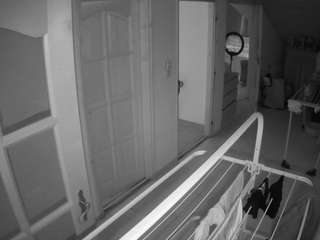 voyeurcam-julmodels-hall-2nd