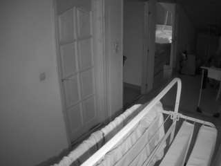 voyeurcam-julmodels-hall-2nd