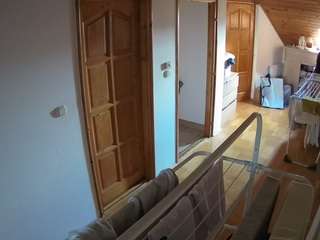 voyeurcam-julmodels-hall-2nd