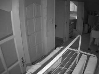 voyeurcam-julmodels-hall-2nd